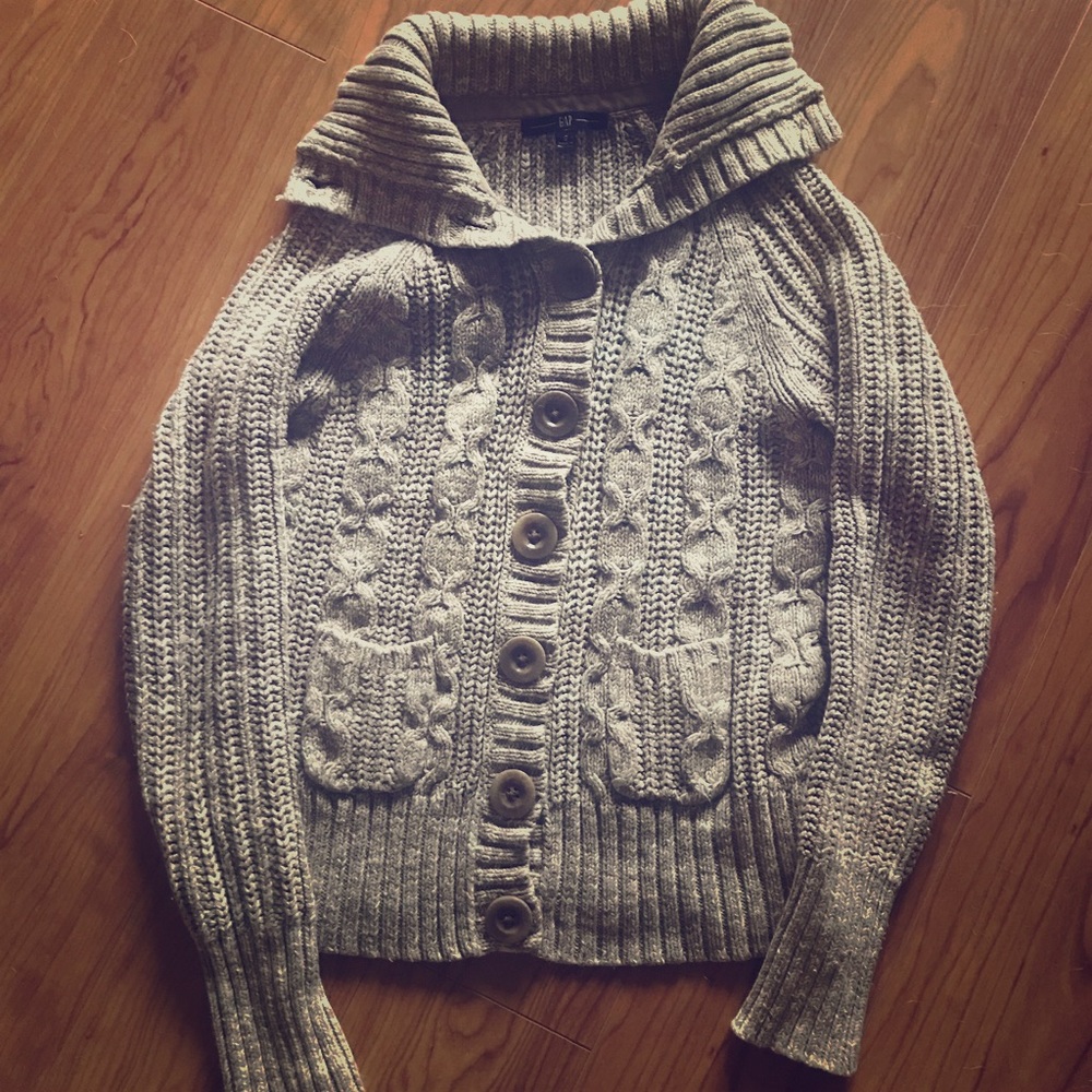 Chunky cable knit cardigan